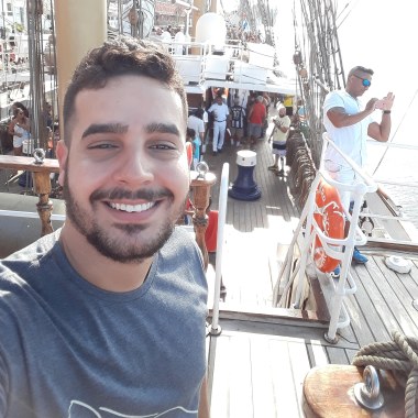 Reforço escolar com Victor Sarmet