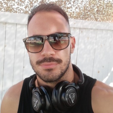 Dj Syros