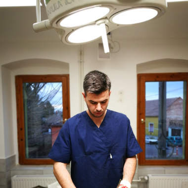 Dr. Szilágyi Máté