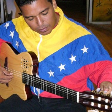 Coordinador, director y docente musical