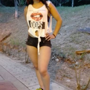 LAURA barrios