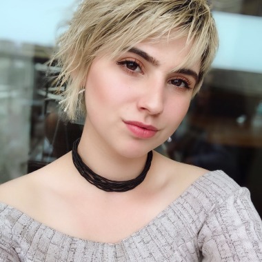 Özge