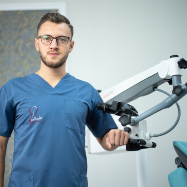 Cepuc Victor - Medic Dentist