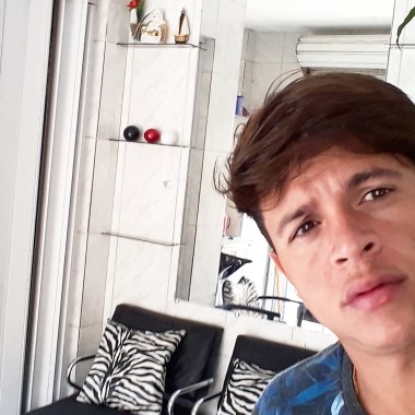 Flavio cabebleleiro