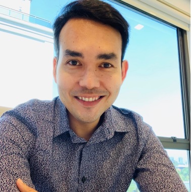 Dr. Daniel Sakaki Cirurgia Plástica