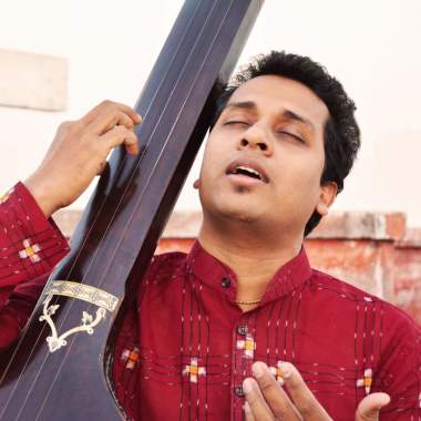 Dev singing classes