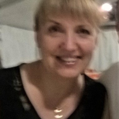 Lyudmyla Chernyak traduttrice madrelingua