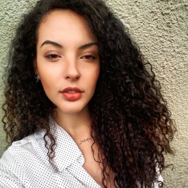 Isabella Cristina