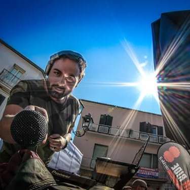 Dj e Vocalist per eventi privati, discopub, discoteche