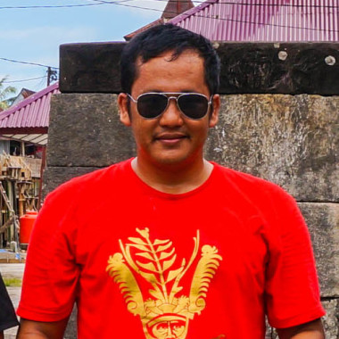 Go Nias Tour