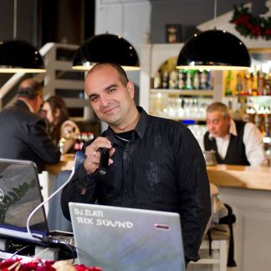 DJ Злати Петров