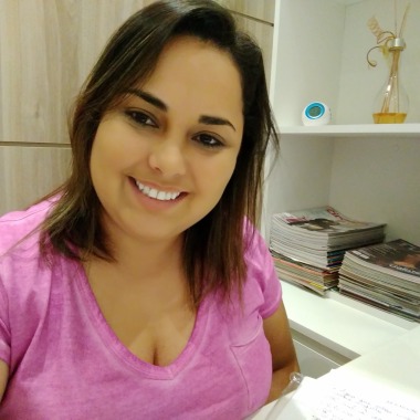 Priscila Simião