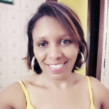 Marlene bordadeira