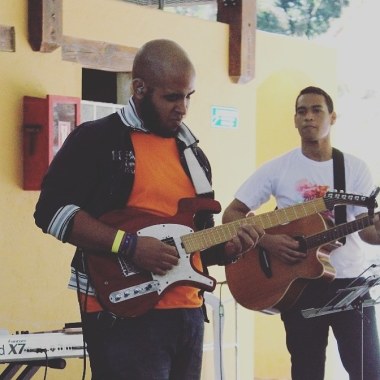 Samy kiquez Music