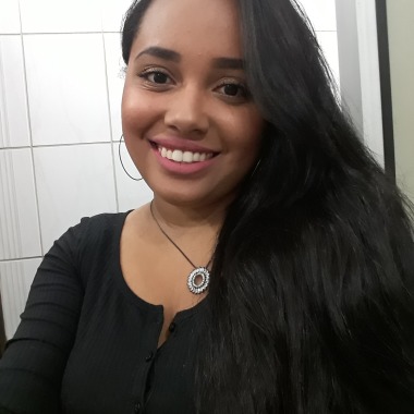 Maquiadora Bruna Diniz