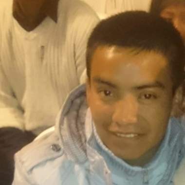 Dinámico y alegre y sobretodo muy honesto