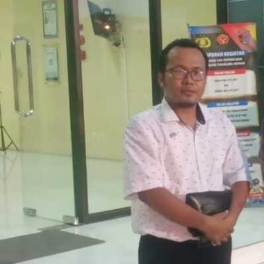 Zaenal Abidin, S.H