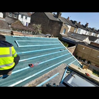 Expert roofing and guttering