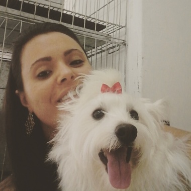 Fabíola Carvalho Dog walker