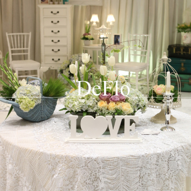 DeFlo Decoration