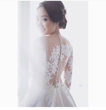 Chloe Brides