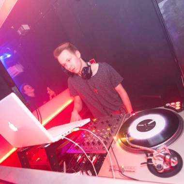 DJ Pure Beat