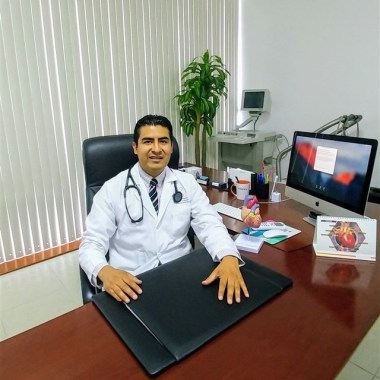 Cardiólogo Esaú González García