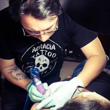 Acracia Tattoo Studio