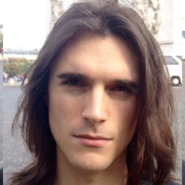 Pascal, Professeur de Piano, Chant, Solfège.