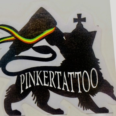 Pinker Tattoo