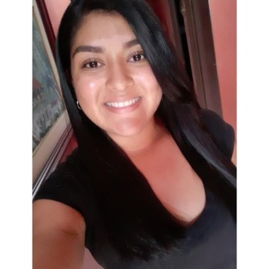 Profesional Ariana Zuñiga