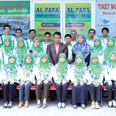 Alfafa Universal Tour and Travel