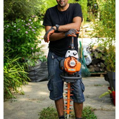 JULIEN A VOTRE SERVICE