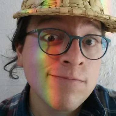 Luisfer CN. Tu profesor de Arte
