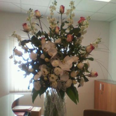 La riviera wedding flower