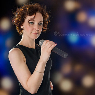 Елена, ведущая