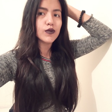 Si necesita una niñera, contacteme.