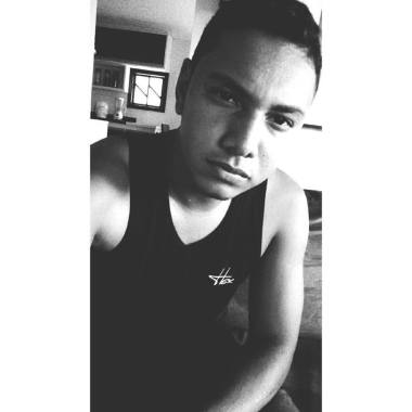 Douglas 'capturo pokémons'