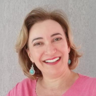 Ana Lúcia Carlos Pereira Passos