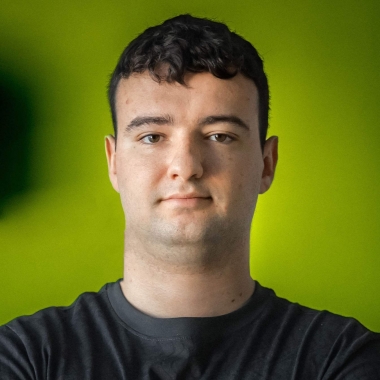 Валентин Монов