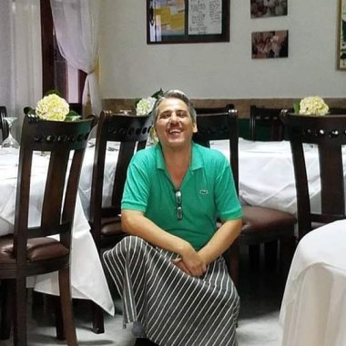 Chef  a domicilio, asesor  y decorador de fiestas Infantiles y para toda ocasión, instructor de  cursos personalizados de gastronomía a domicilio . Tlf.0967970437.