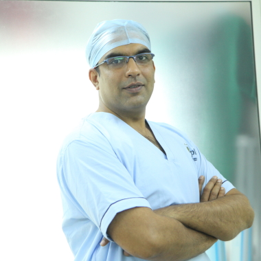 Dhapekar’s Dental Care ﹠ Implant Center
