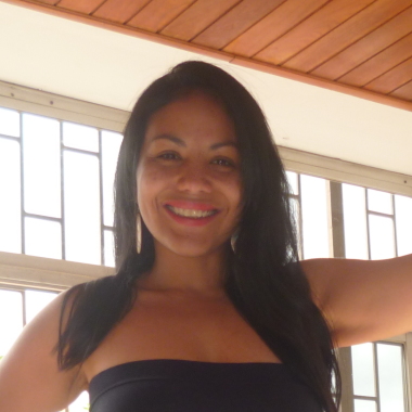 Nataly Nieves