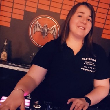 Dj Miss Reva