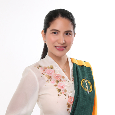 Dr. Trisha Correa  Plastic Surgery clinic