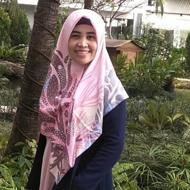 Yuli Arinta