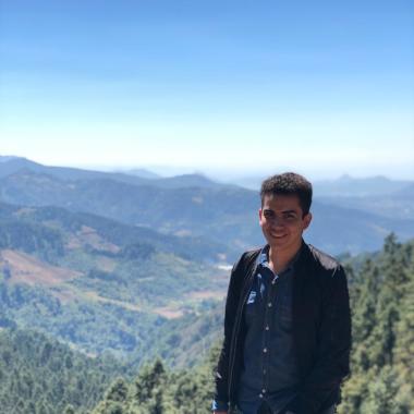 Daniel A Escareño Castillo