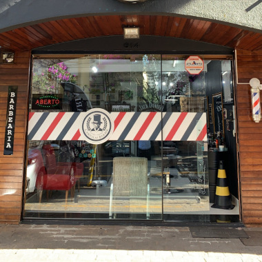 Cartolas Barber   (Barbearia)