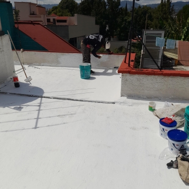 Construcciones y acabados