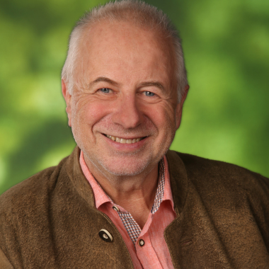 Alois Schwar Restaurieren, Strahltechnik & Leinölfarbe